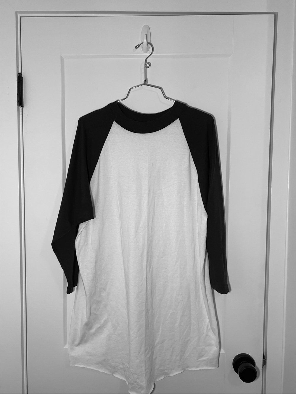 SOFFE Vintage 3/4 Sleeve Raglan Tee Large